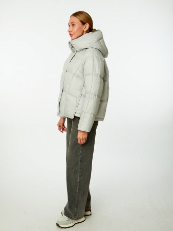 Пуховик женский стёганый с капюшоном