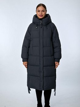 Пуховик женский с капюшоном удлинённый