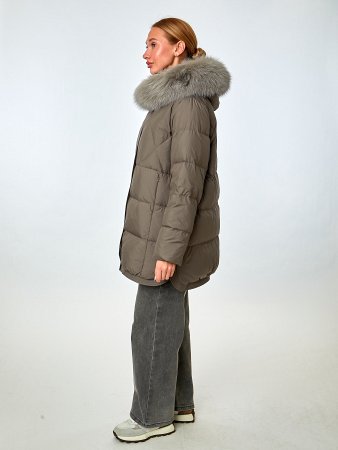 Укороченный пуховик с капюшоном и отделкой мехом песца