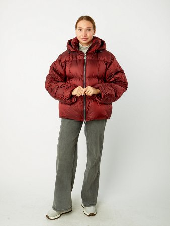 Укороченный пуховик со съемным капюшоном