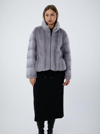 Укороченная шуба из меха норки с воротником стойкой