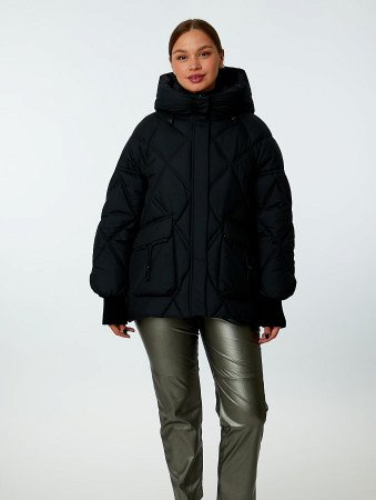 Пуховик женский с капюшоном укороченный