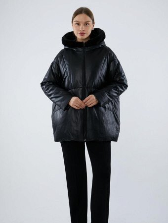 Куртка с капюшоном на пуху