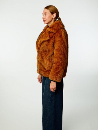 Укороченная шуба из экомеха