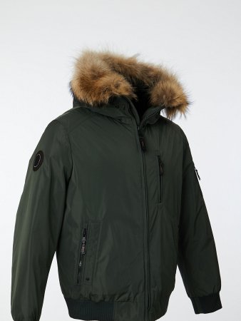 Пуховик мужской укороченный