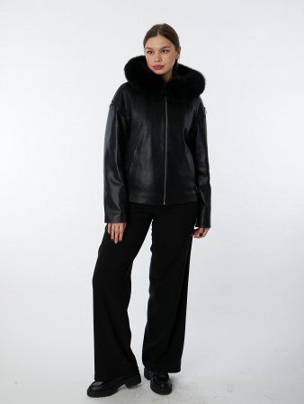 Утепленная куртка из натуральной кожи с капюшоном