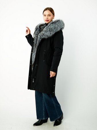 Парка с капюшоном