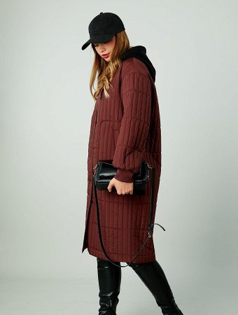 Пальто женское с капюшоном