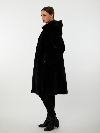Шуба из меха норки с капюшоном