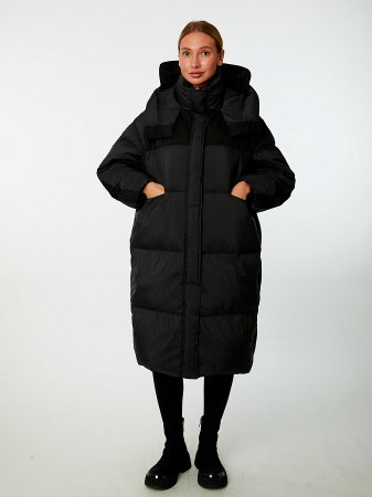 Удлиненный пуховик с капюшоном