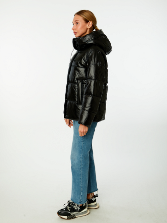 Пуховик женский стёганый с капюшоном