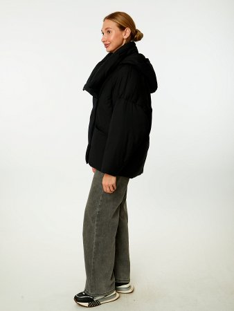 Пуховик женский с капюшоном