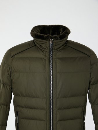 Укороченный мужской  пуховик