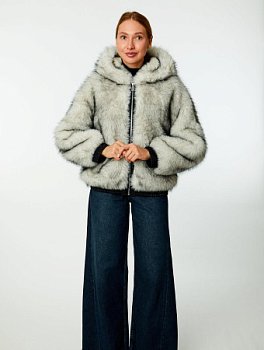 Куртка-бомбер с капюшоном из экомеха