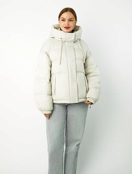 Пуховик женский укороченный с капюшоном