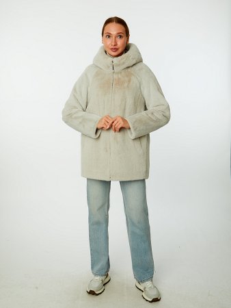 Куртка из искусственного меха с капюшоном