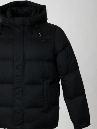 Пуховик мужской с капюшоном на пуху