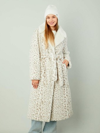 Шуба из эконорки с поясом