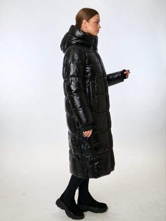 Пуховик женский удлинённый с капюшоном