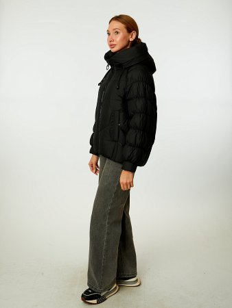 Пуховик укороченный с капюшоном