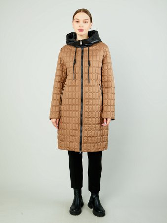 Стеганый плащ с капюшоном