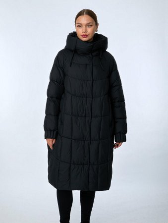 Пуховик женский удлинённый с капюшоном