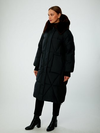 Пуховик женский с капюшоном удлинённый