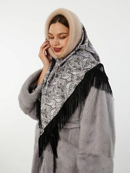 Платок женский на флисе с норкой