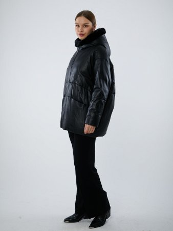 Куртка с капюшоном на пуху