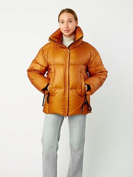 Укороченный пуховик с воротником стойкой