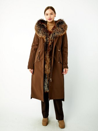 Длинная парка с капюшоном