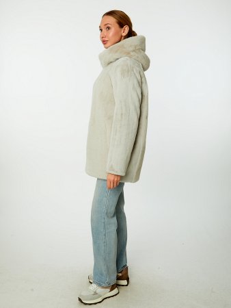 Куртка из искусственного меха с капюшоном