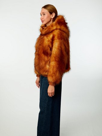 Куртка-бомбер с капюшоном из экомеха