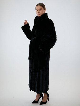 Шуба из меха норки с шалевым воротником