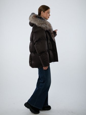 Парка с капюшоном