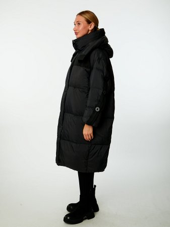 Удлиненный пуховик с капюшоном