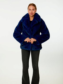 Укороченная шуба из экомеха