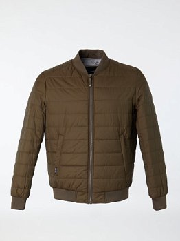 Куртка-бомбер мужская укороченная