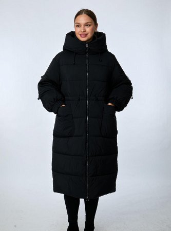 Пуховик женский удлинённый с капюшоном