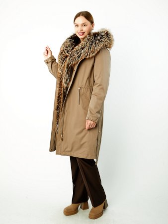 Парка с капюшоном