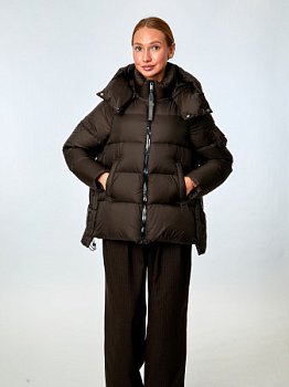 Укороченный пуховик с капюшоном