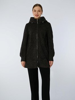 Куртка женская с капюшоном