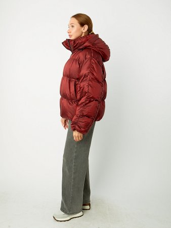 Укороченный пуховик со съемным капюшоном
