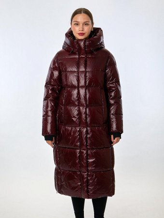 Пуховик женский удлинённый с капюшоном