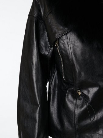 Утепленная куртка из натуральной кожи с отделкой мехом песца