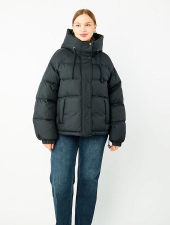 Пуховик женский укороченный с капюшоном