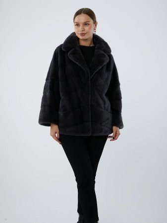 Укороченная шуба из меха норки с английским воротом