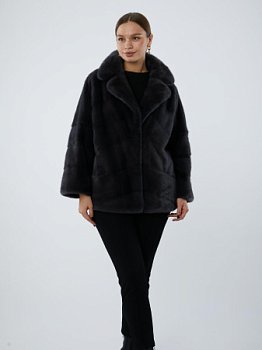 Укороченная шуба из меха норки с английским воротом