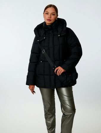 Пуховик женский стёганый с капюшоном