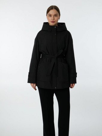 Утепленная куртка с капюшоном и поясом
